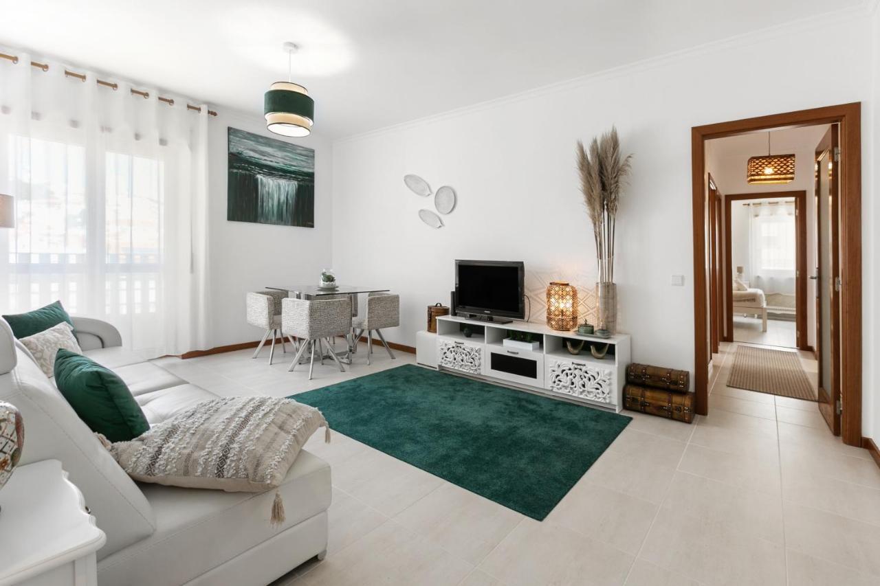 Апартаменти Nazare Modern Flat Екстер'єр фото